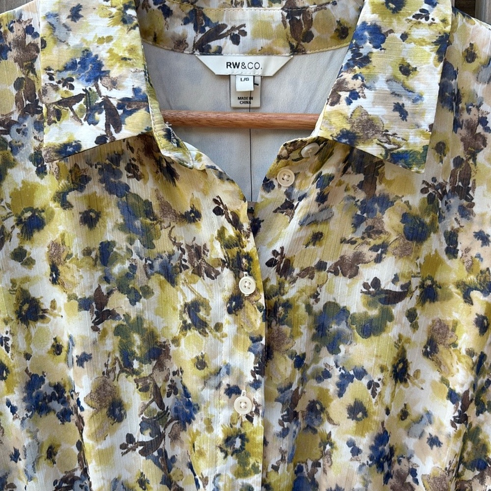 RW&Co Short Sleeved Button Down Chiffon Dress Floral Dress with Belt Sz L - Picture 4 of 11